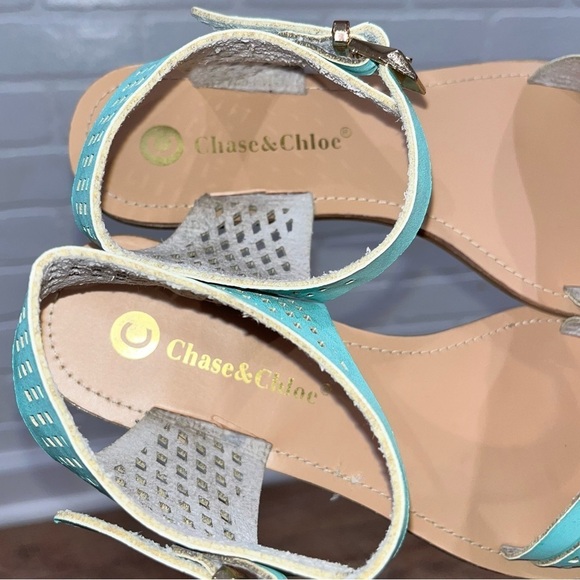 ModCloth x Chase & Chloe Aqua Sandals - Picture 4 of 15
